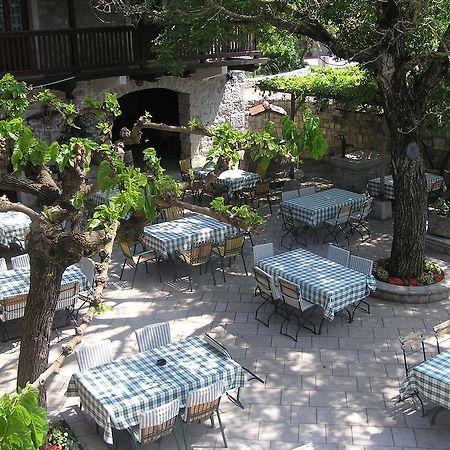 Guesthouse Domacija Sajna Sežana Εξωτερικό φωτογραφία